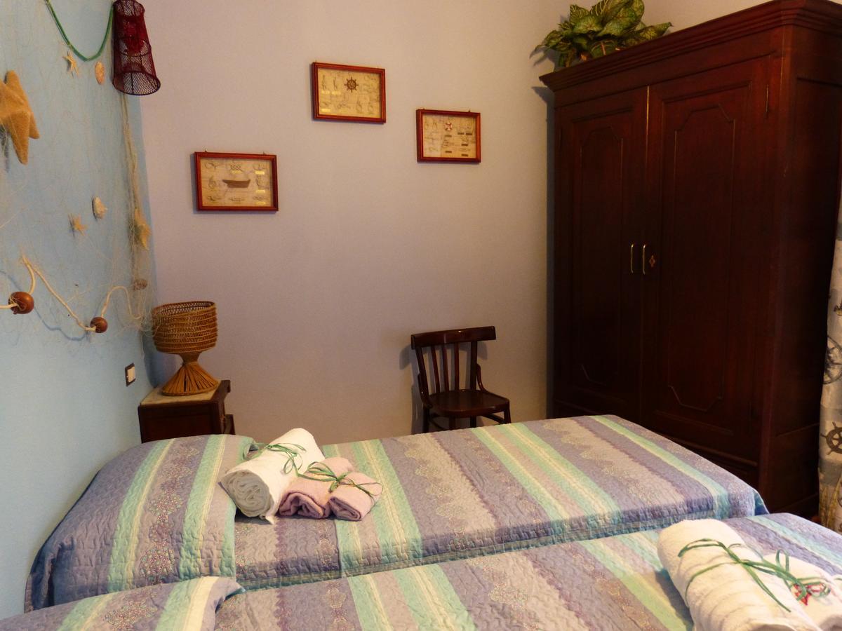 Bed and Breakfast Il Pozzo Dei Desideri Арбус Екстер'єр фото