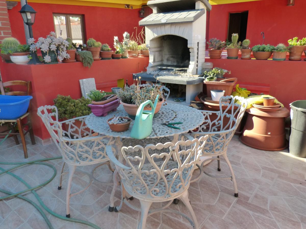 Bed and Breakfast Il Pozzo Dei Desideri Арбус Екстер'єр фото
