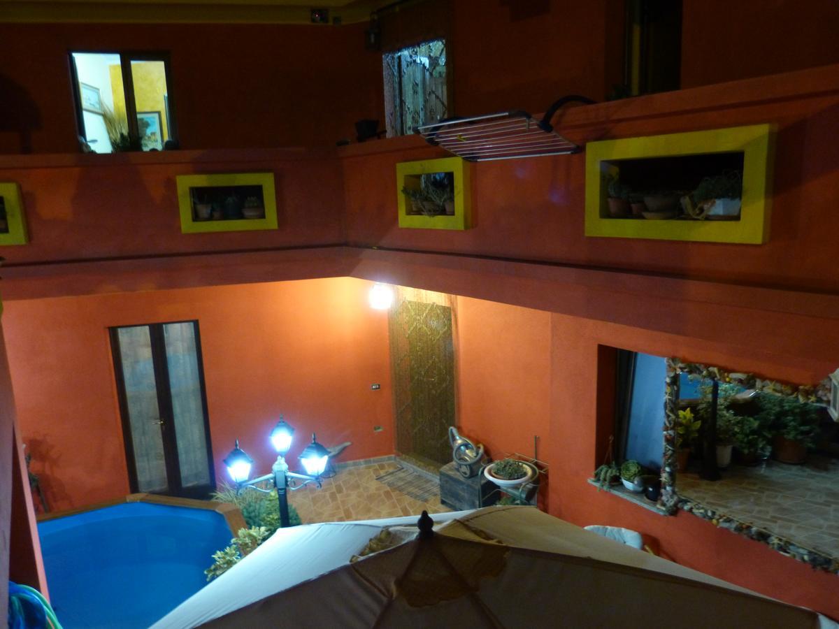 Bed and Breakfast Il Pozzo Dei Desideri Арбус Екстер'єр фото