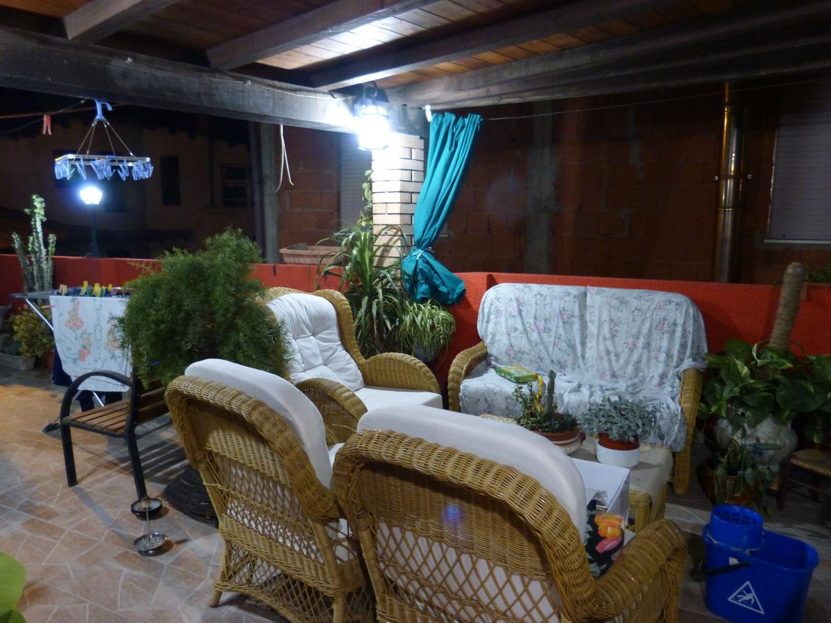 Bed and Breakfast Il Pozzo Dei Desideri Арбус Екстер'єр фото